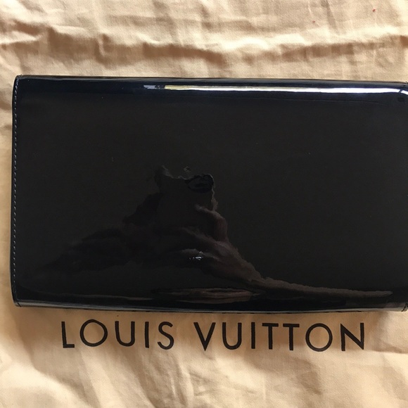 Louis Vuitton Louise clutch patent - Picture 4 of 6